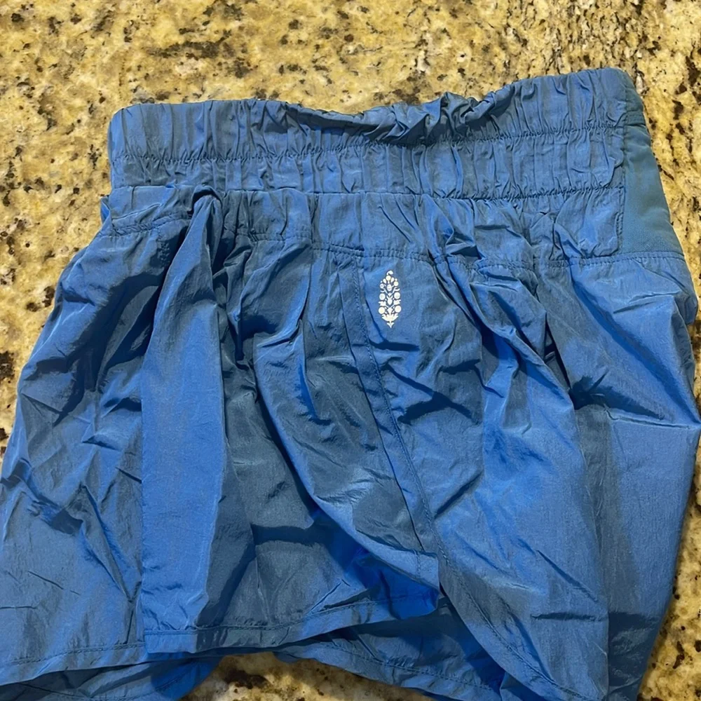 Medium blue Free People Movement shorts - Picture 3 of 4